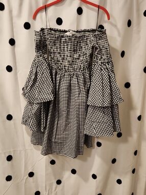 StyleKeepers Black & White Gingham Off-Shoulder Tiered Sleeve Dress XS